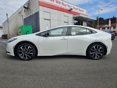 2027 Toyota Prius Plug-in Hybrid XSE Premium
