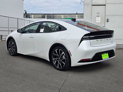 2027 Toyota Prius Plug-in Hybrid XSE Premium