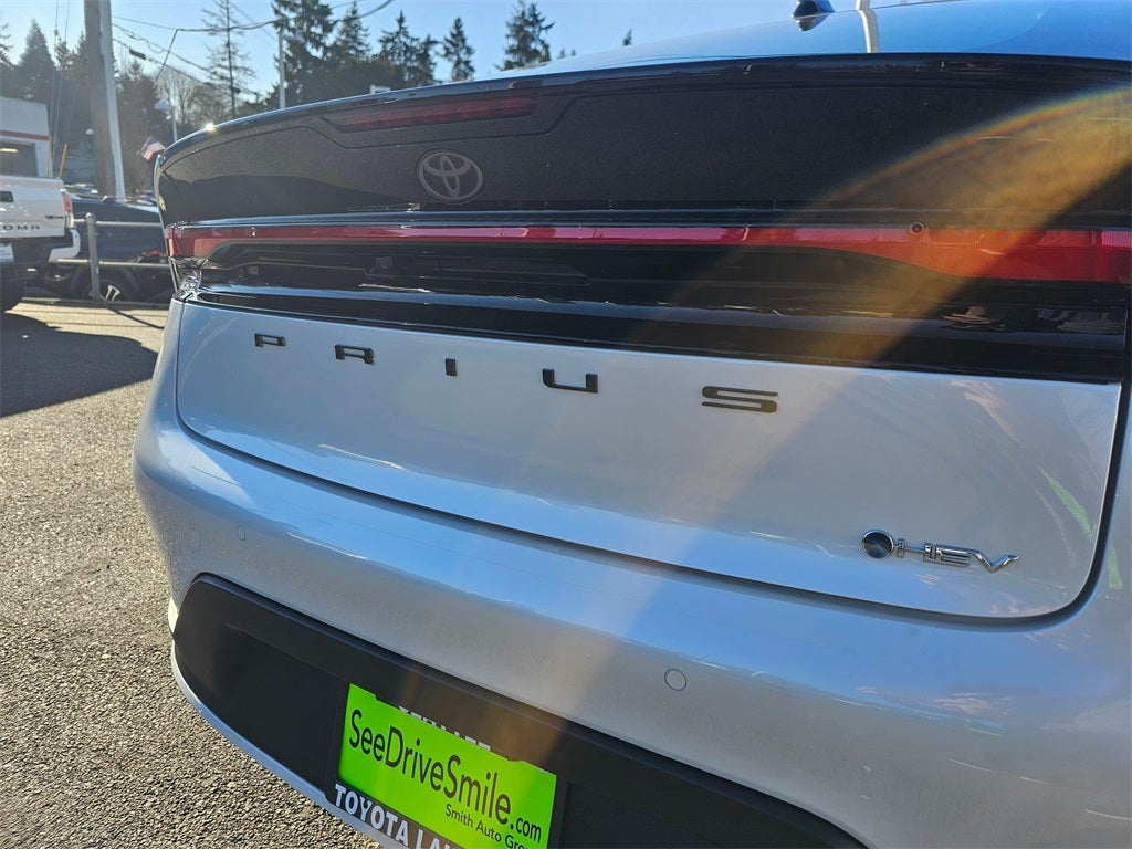 2026 Toyota Prius LE