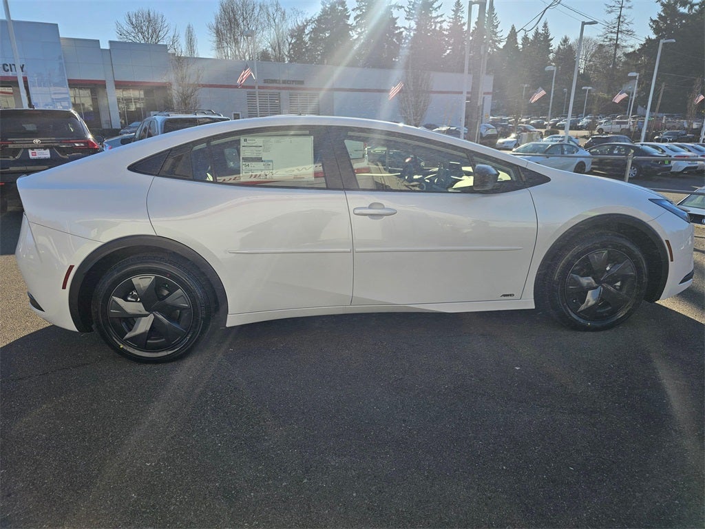 2026 Toyota Prius LE