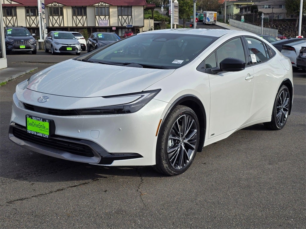 2026 Toyota Prius XLE AWD