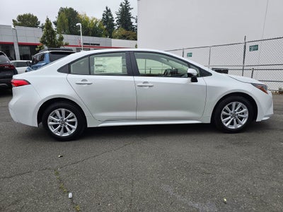 2027 Toyota Corolla LE