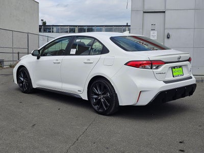 2026 Toyota Corolla Hybrid SE