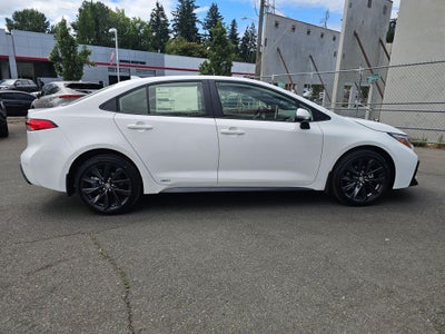 2026 Toyota Corolla Hybrid SE