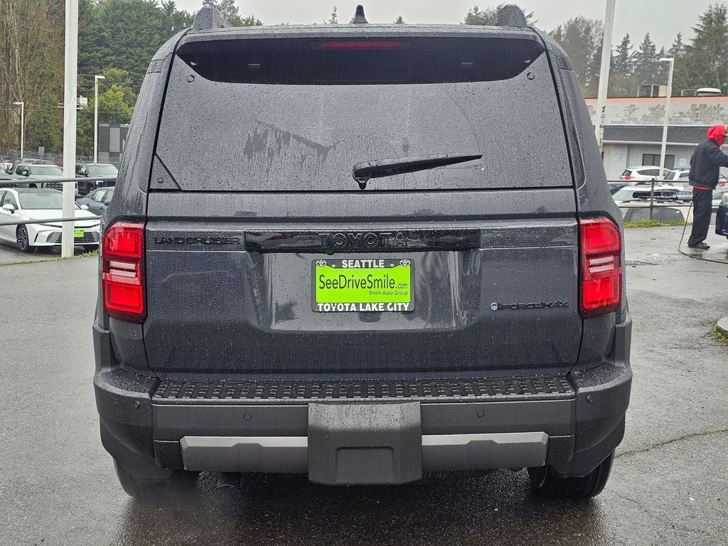 2026 Toyota Land Cruiser Base