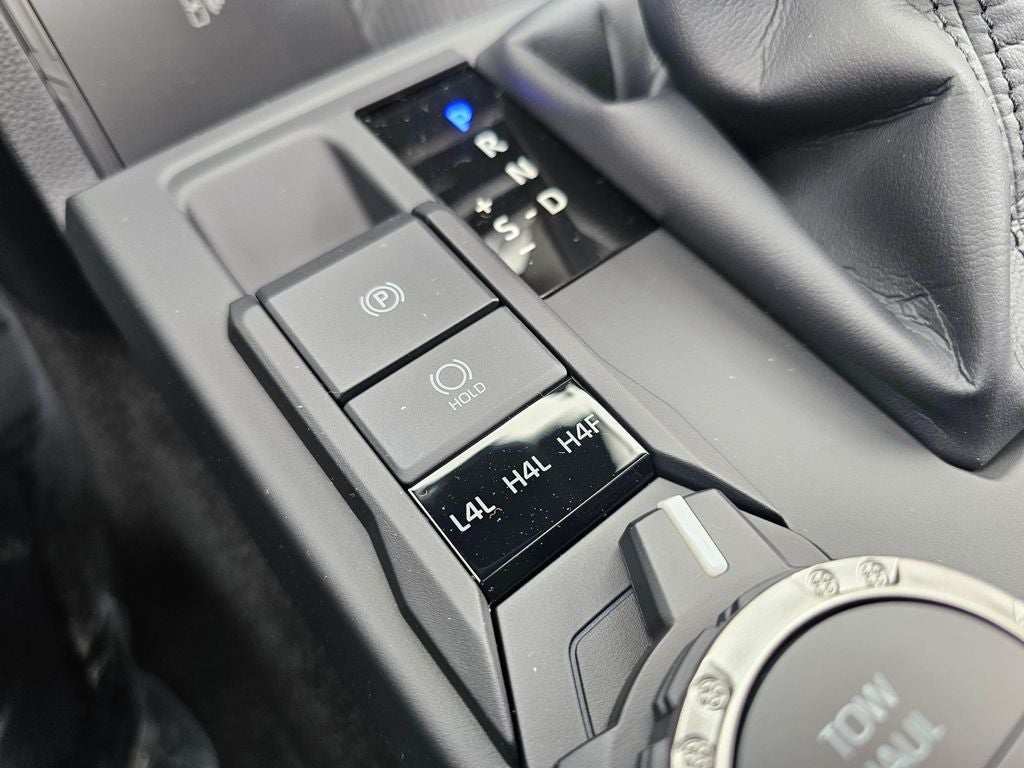 2026 Toyota 4Runner i-FORCE MAX Hybrid Platinum