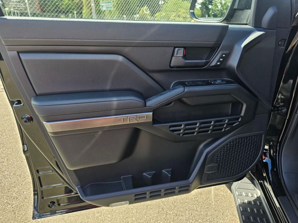 2026 Toyota 4Runner i-FORCE MAX TRD Off-Road Premium i-FORCE MAX