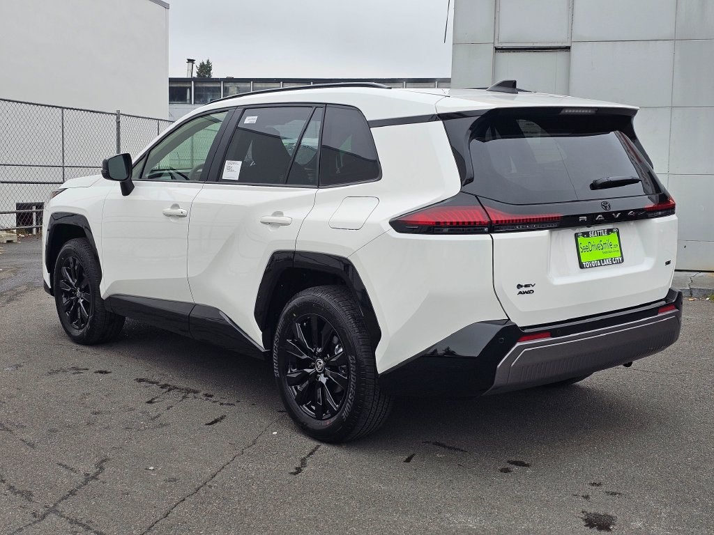 2026 Toyota RAV4 SE