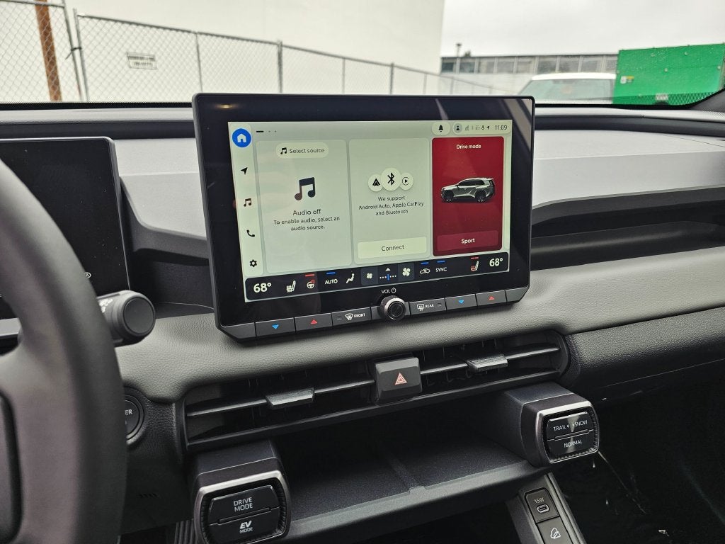 2026 Toyota RAV4 SE