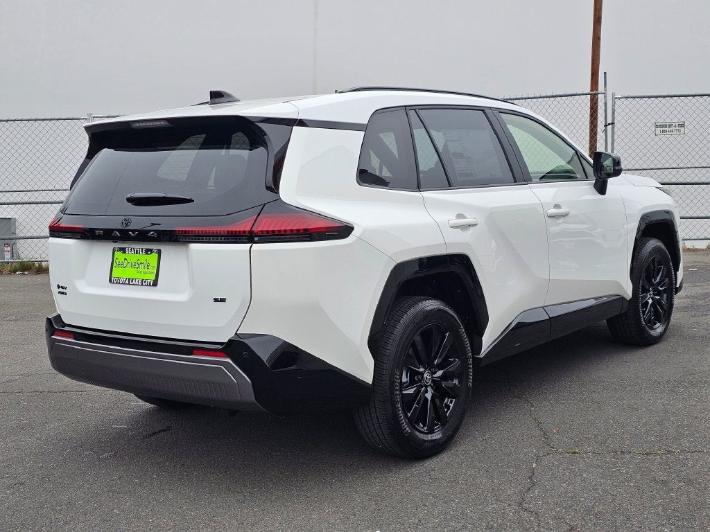 2026 Toyota RAV4 SE