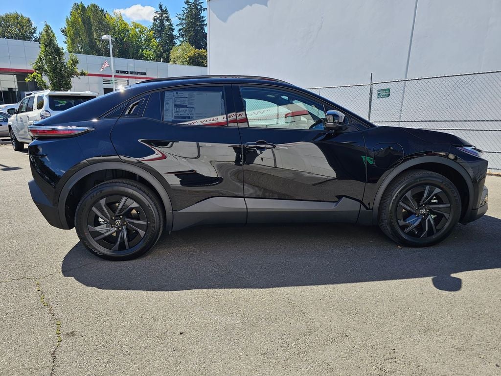 2026 Toyota C-HR SE