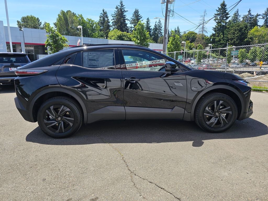 2026 Toyota C-HR SE