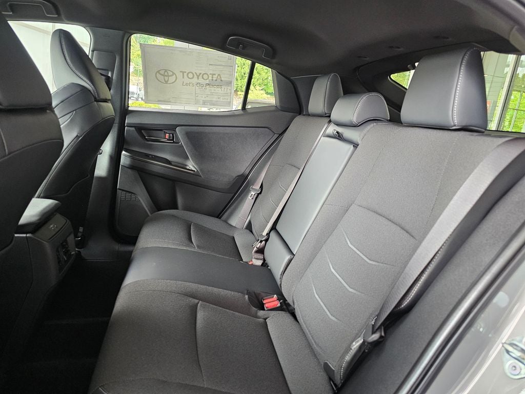 2026 Toyota C-HR SE