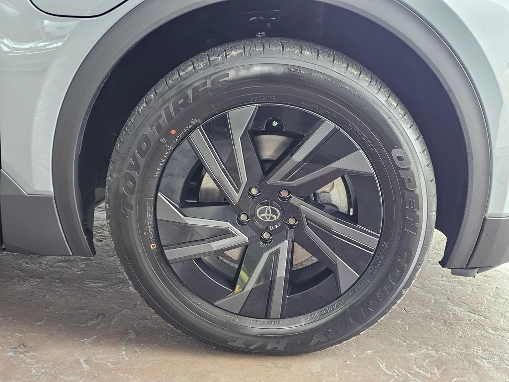 2026 Toyota C-HR SE