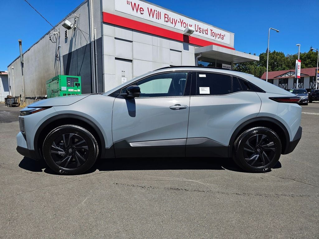 2026 Toyota C-HR SE