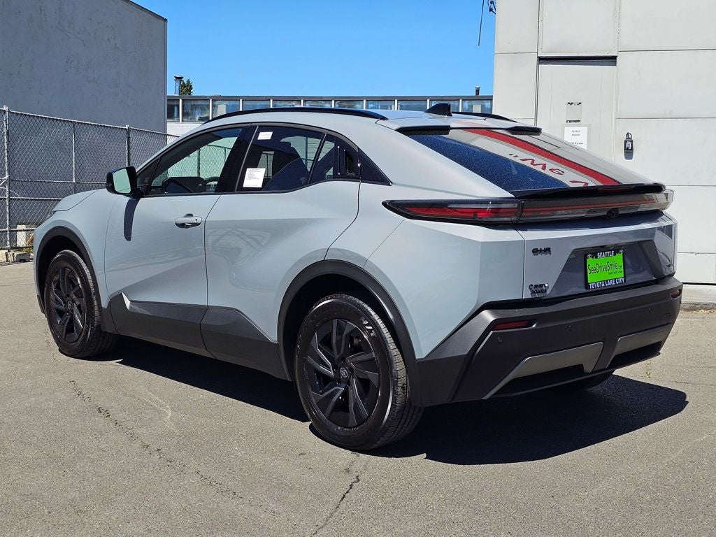 2026 Toyota C-HR SE