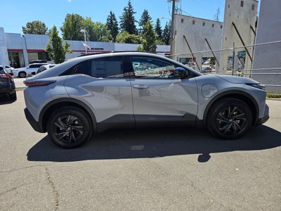 2026 Toyota C-HR SE