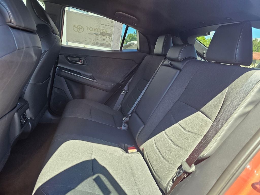 2026 Toyota C-HR SE