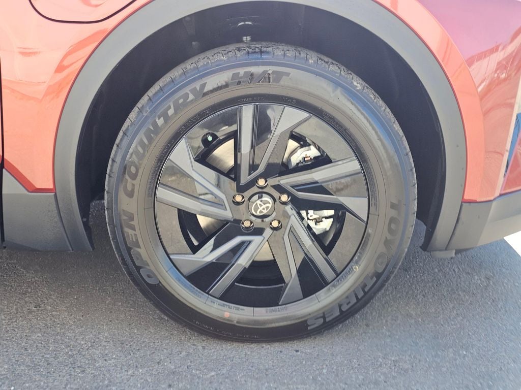 2026 Toyota C-HR SE
