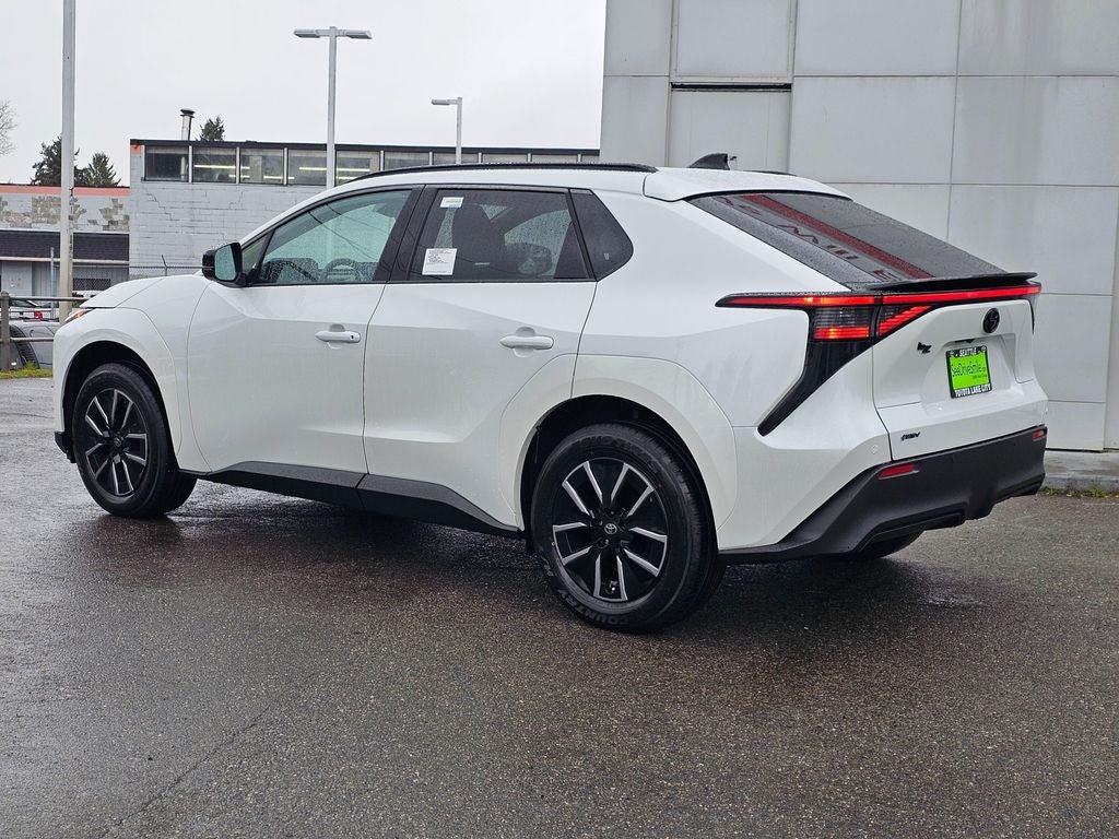 2026 Toyota bZ XLE Plus