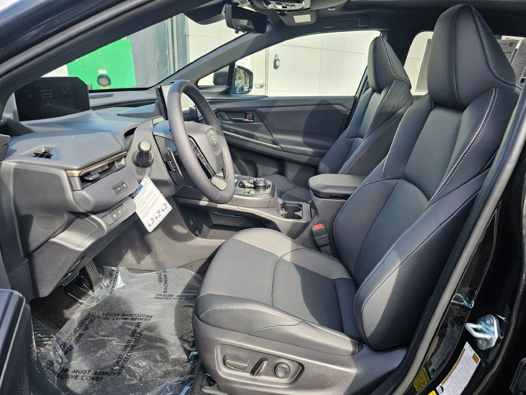 2027 Toyota bZ Woodland bZ Woodland Premium