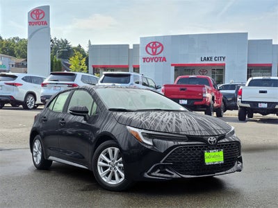 2026 Toyota Corolla Hatchback SE
