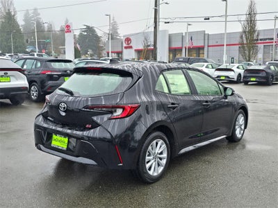 2026 Toyota Corolla Hatchback SE