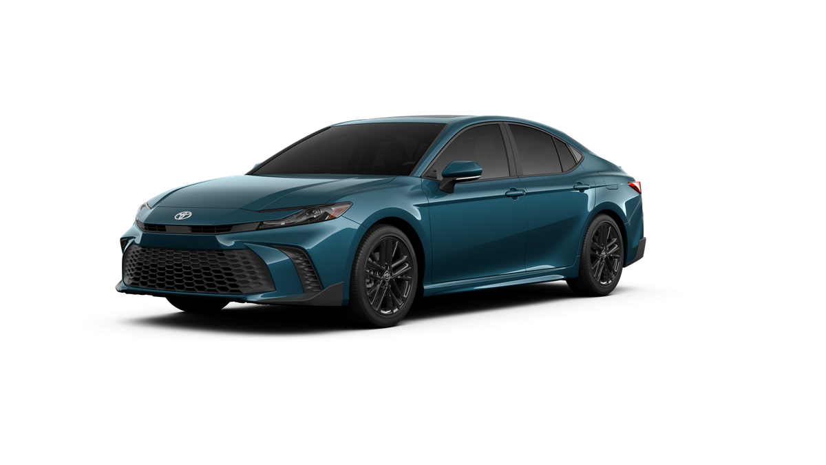 2026 Toyota Camry SE AWD Hybrid's photo