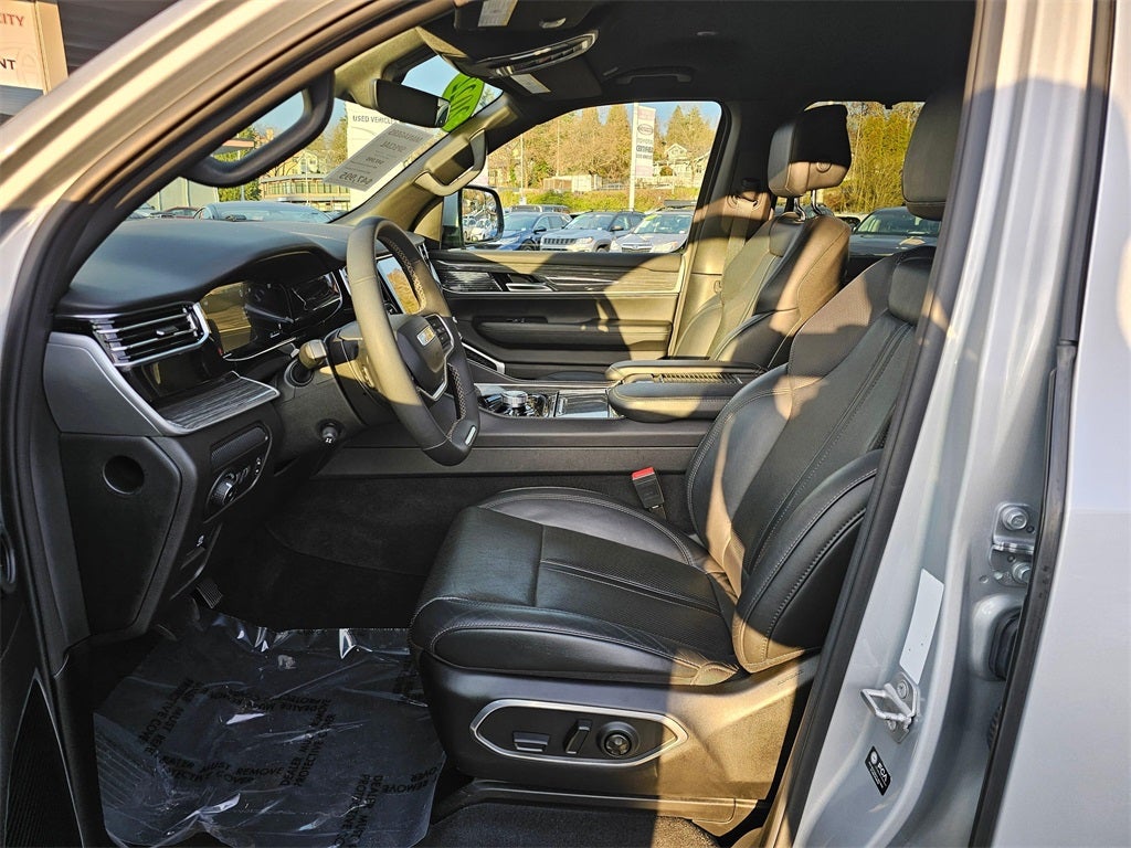 2022 Jeep Wagoneer Series III