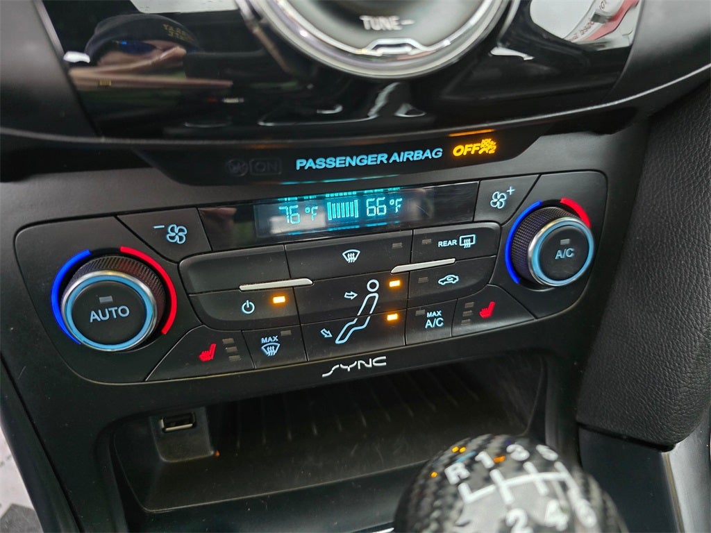 2017 Ford Focus ST ST2- 6-SPEED MANUAL TRANSMISSION