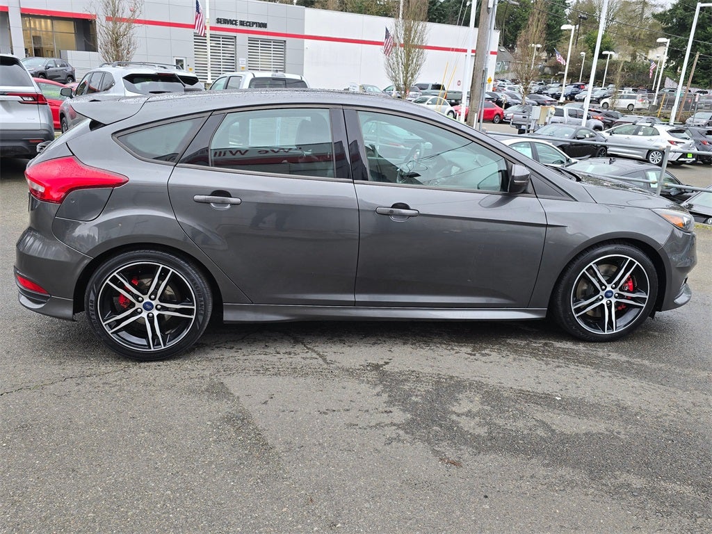 2017 Ford Focus ST ST2- 6-SPEED MANUAL TRANSMISSION
