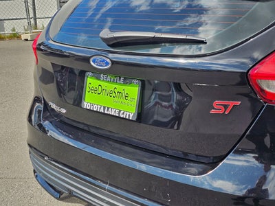 2016 Ford Focus ST -6-Speed Manual