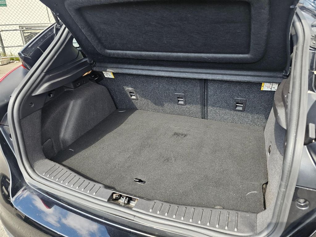 2016 Ford Focus ST -6-Speed Manual