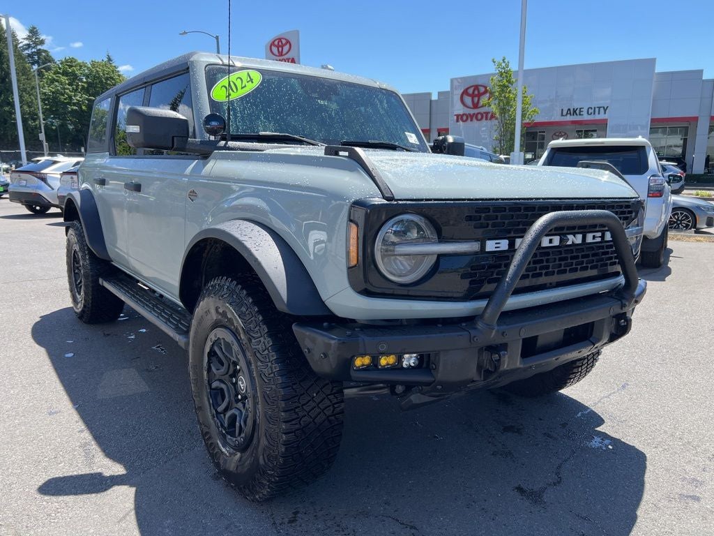 2024 Ford Bronco Wildtrak 4x4's photo