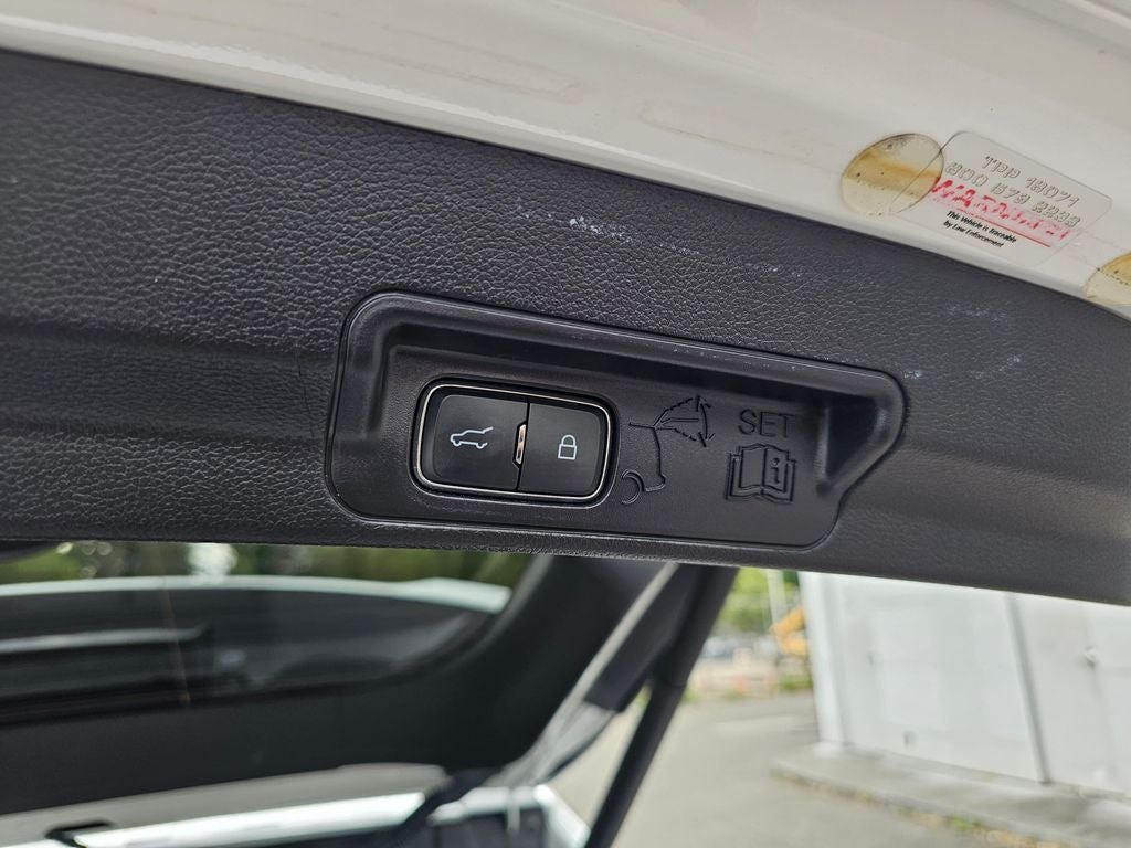 2021 Ford Explorer Base