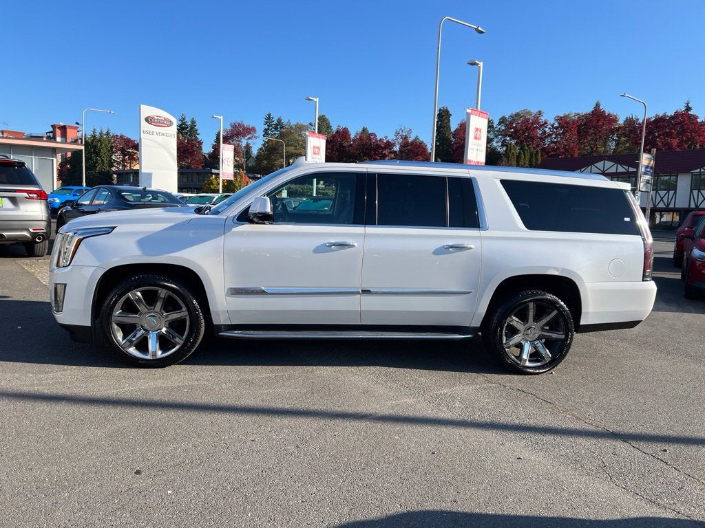 2016 Cadillac Escalade ESV Luxury