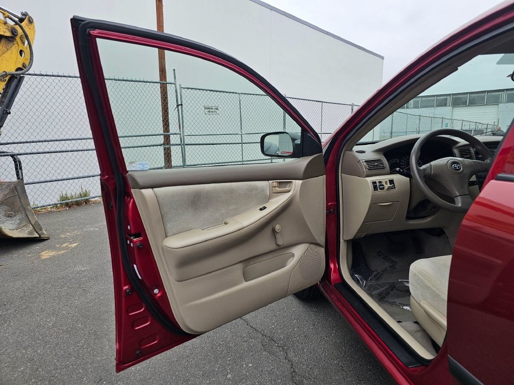 2005 Toyota Corolla CE