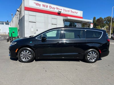 2024 Chrysler Pacifica Hybrid Select S Appearance