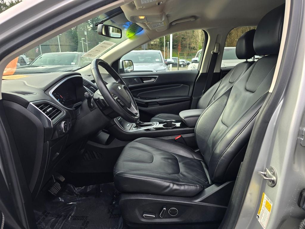 2016 Ford Edge Titanium