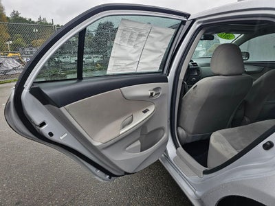 2013 Toyota Corolla LE