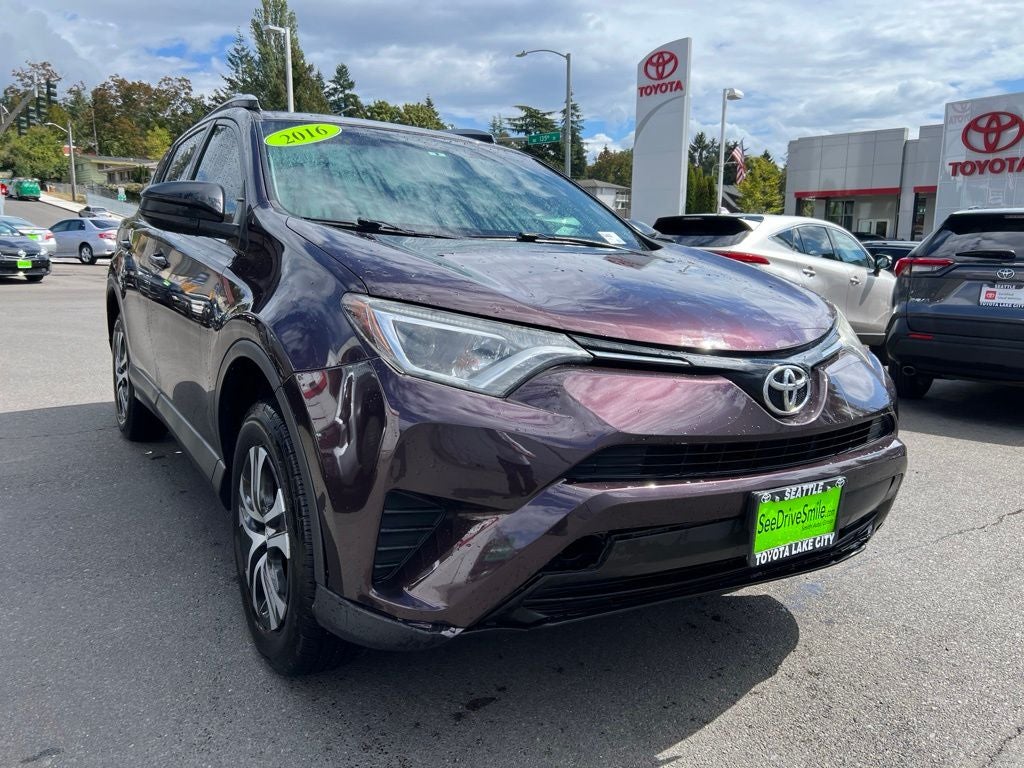 2016 Toyota RAV4 LE -AWD SUV