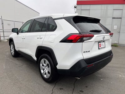 2025 Toyota RAV4 LE