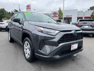 2024 Toyota RAV4 LE