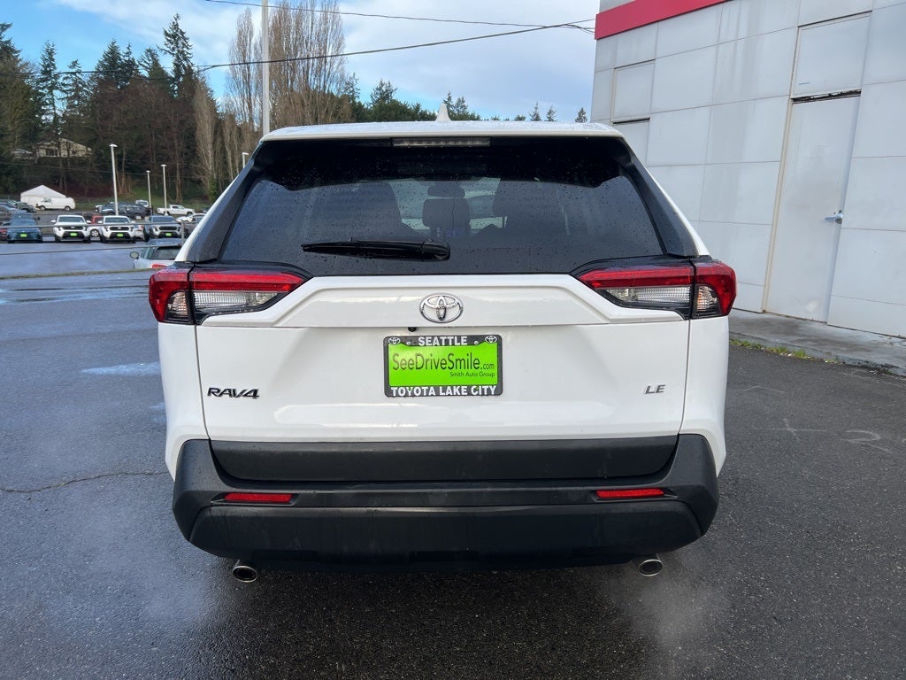 2025 Toyota RAV4 LE