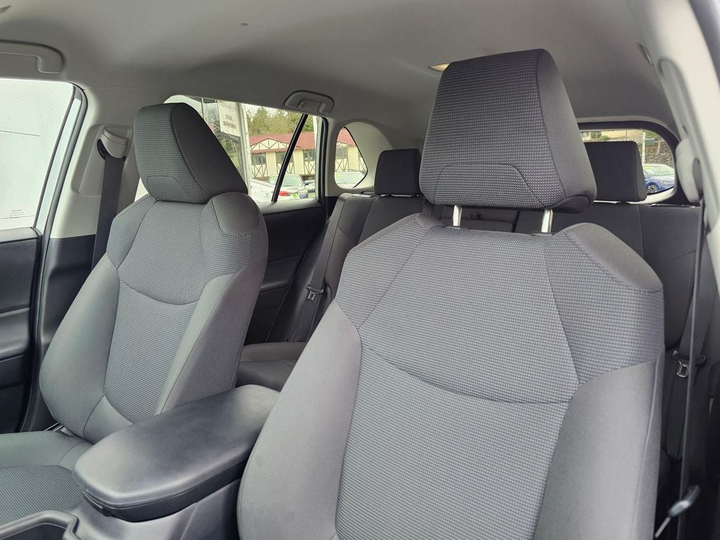 2025 Toyota RAV4 Hybrid LE -AWD