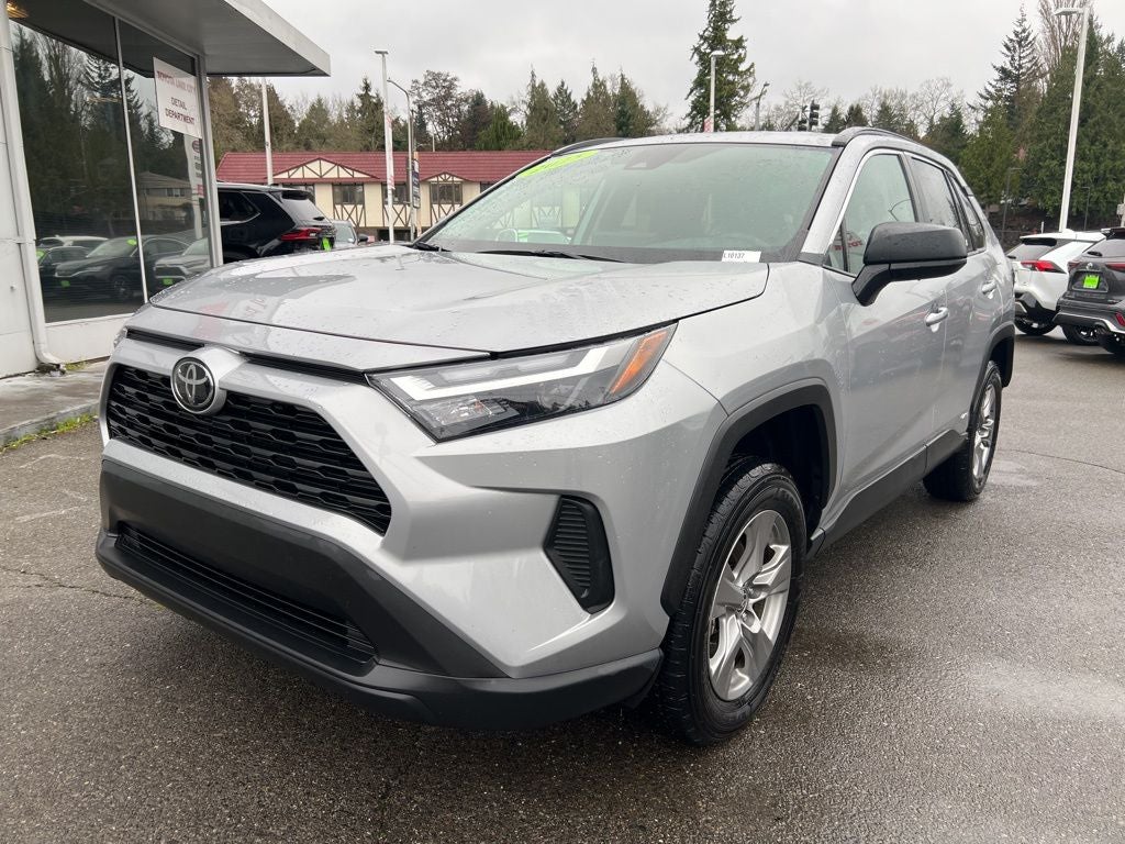 2025 Toyota RAV4 Hybrid LE
