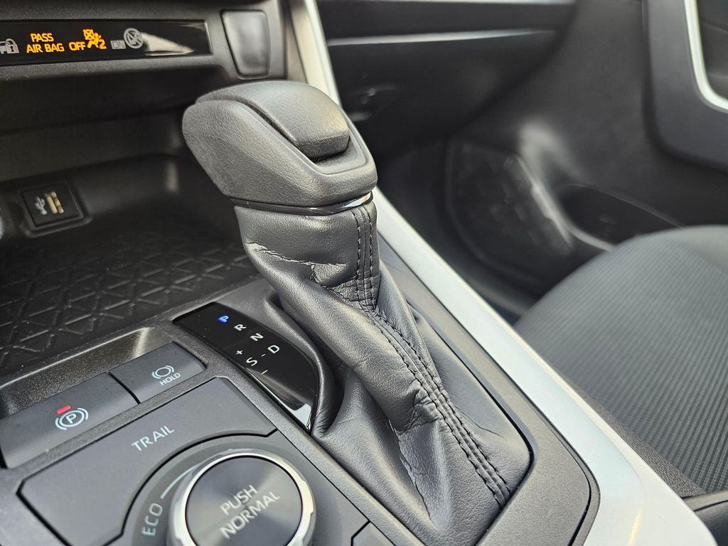 2025 Toyota RAV4 Hybrid LE -AWD