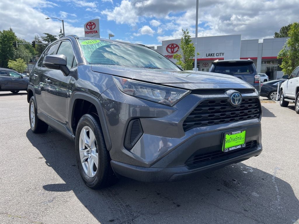 2019 Toyota RAV4 Hybrid LE AWD's photo