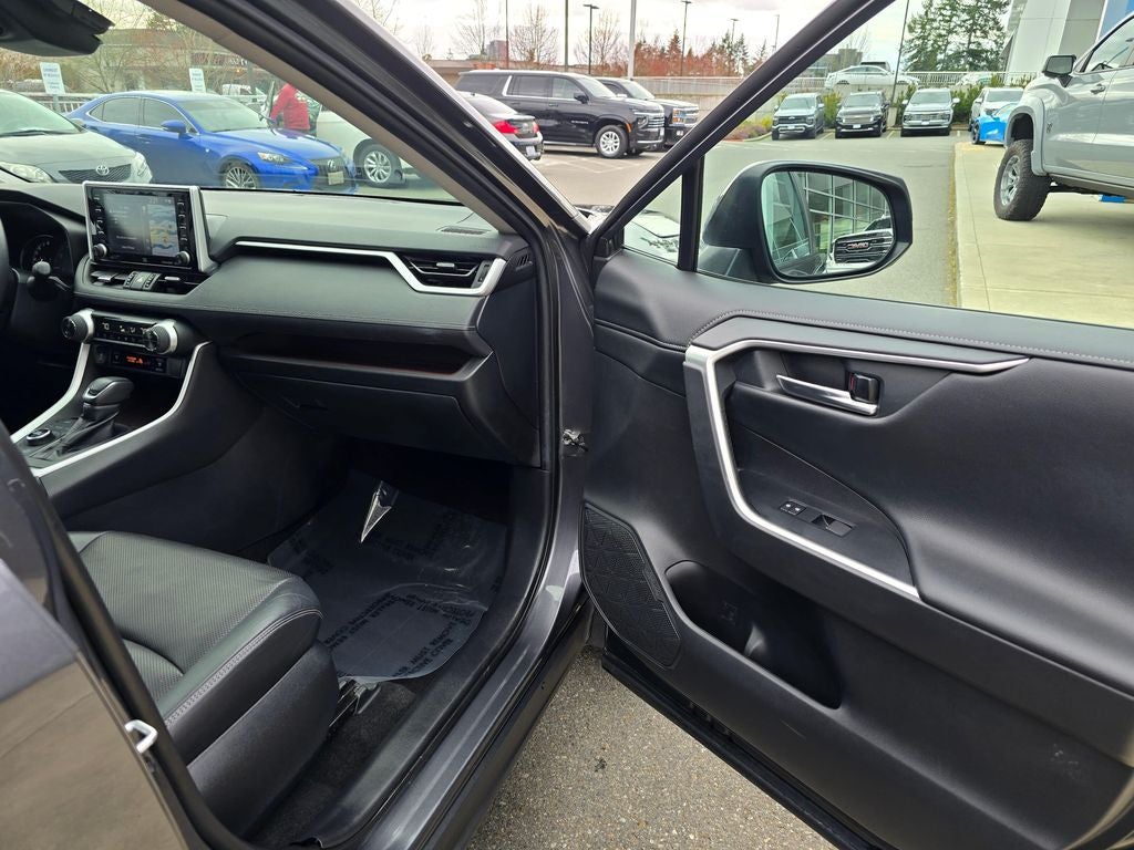 2020 Toyota RAV4 Limited