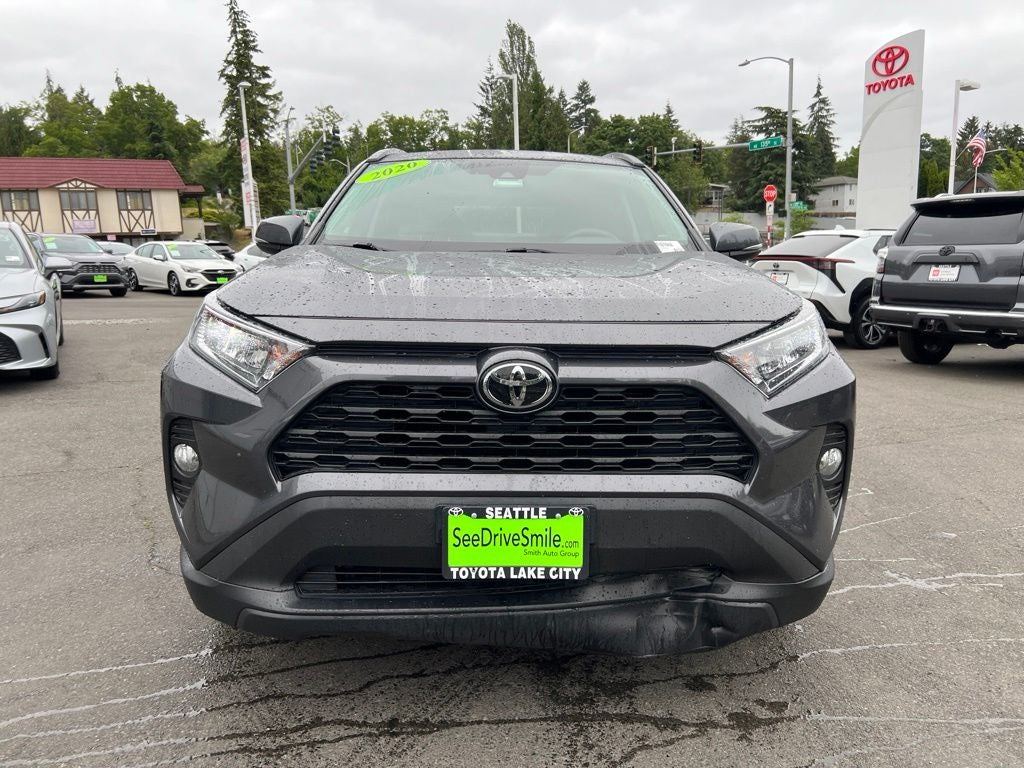 2020 Toyota RAV4 XLE